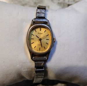 Vintage Women's Pulsar Quartz Watch